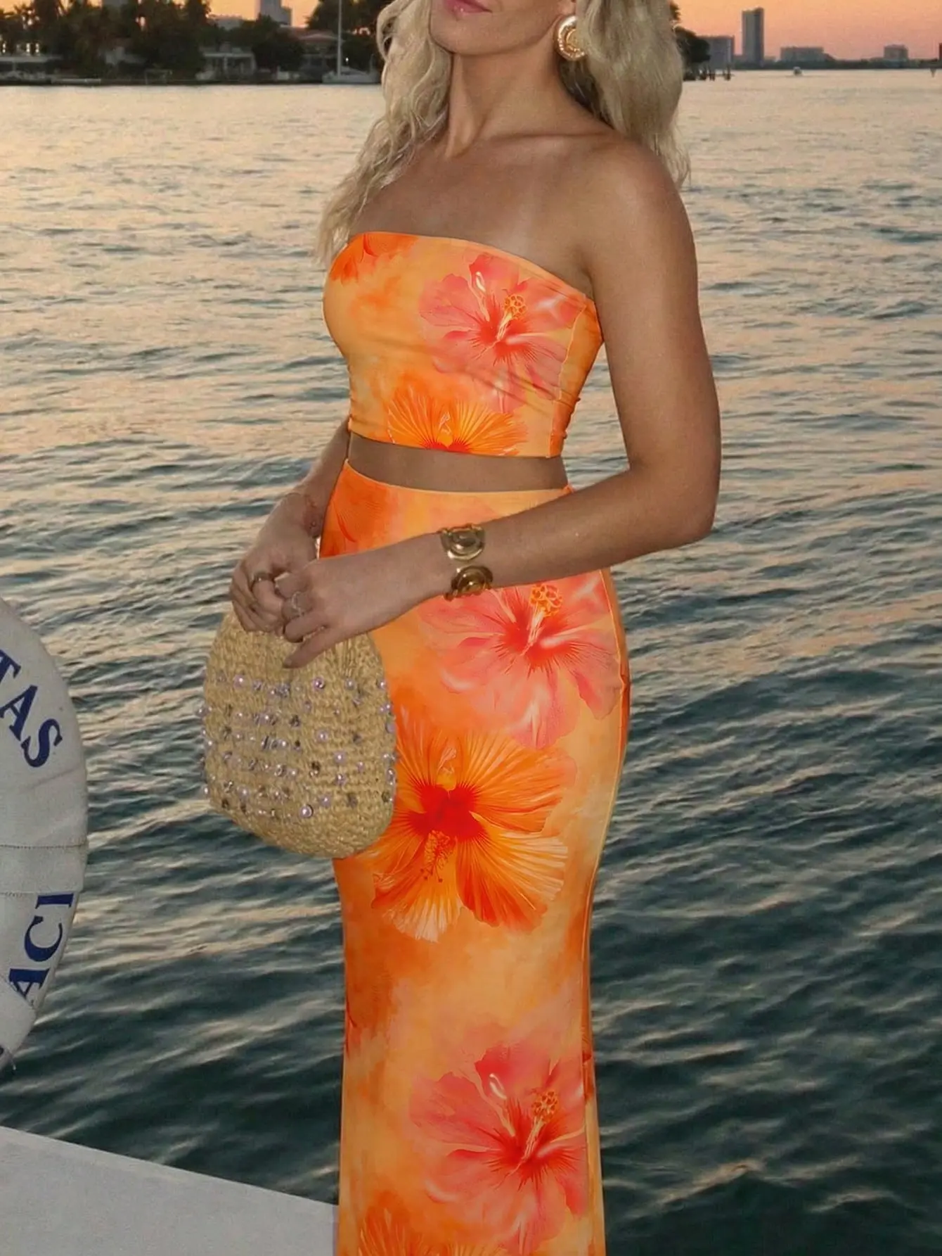 VYNCE Women 2-Piece Set Orange Floral Hawaiian Hibiscus Tie-Dye Print Bandeau Top And Skirt Summer Casual Vacation Spring Break