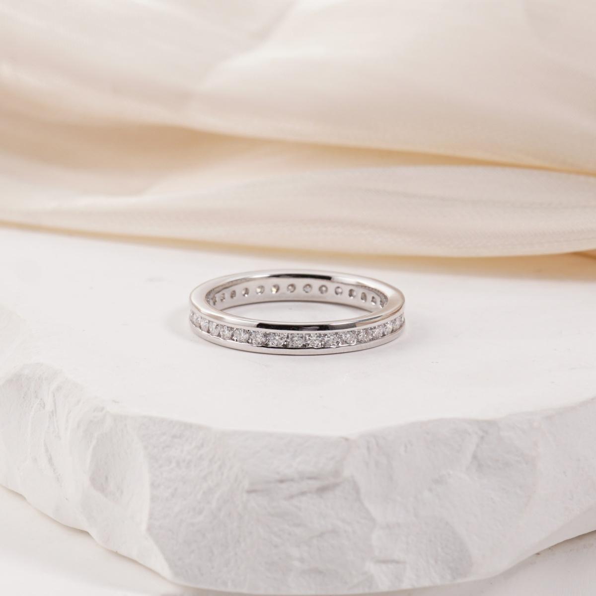 Eternal Path Ring Channel Set Eternity Wedding Band Ring VVS Synthetic Moissanite Ring Jewelry Silver-plated Band Perfect Birthday Engagement Wedding Anniversary Christmas Valentine's Day Gift