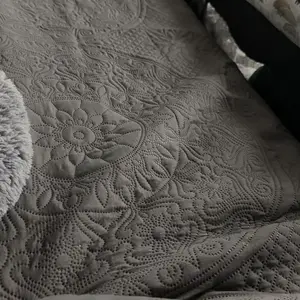 Luxury Quilts for Queen Bed Quilted Bedspreads - Soft Bed Summer Lightweight Bedspread Comforter - Modern Style Coin Pattern Coverlet for All Season - 3 Pieces (1 Quilt, 2 Pillow Shams) Best For Gift Washable Coverlets