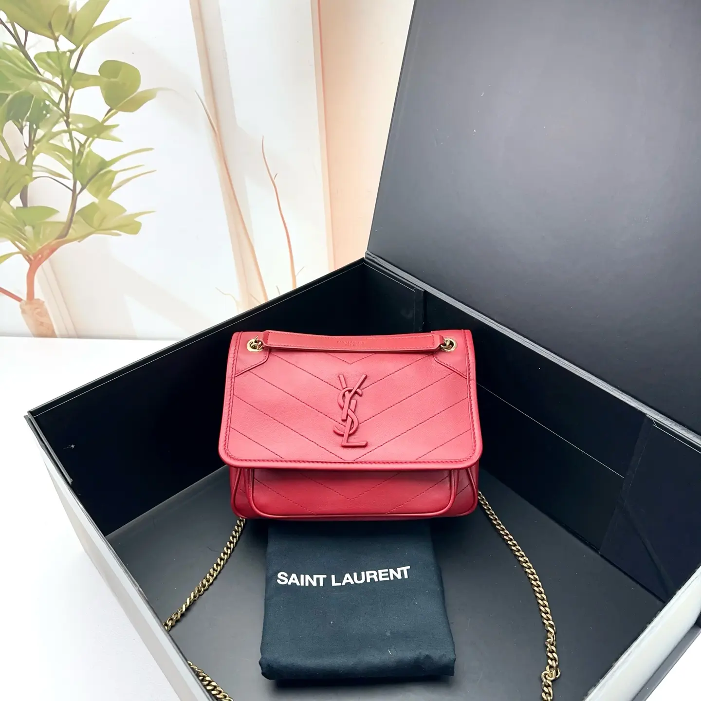 Pre-owned Yves Saint Laurent Red Chevron Quilted Leather YSL Niki Chain Bag 0721 FIONA 21392086