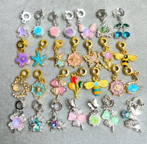 Ltty(8167)gc.Ltty--P17--Mix Silver/Golden Pendant Spacer Beads (2pcs/ Bag)17.99（20bags）31.99（40bags）46.99（60bags）74.99（100bags）118.99（160bags）