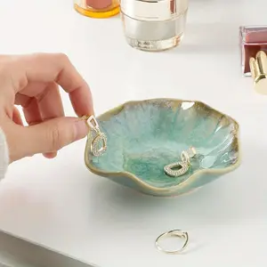Elegant Ceramic Jewelry Tray, Leaf Shape Ring Earring Organizer, Desktop Storage for Home Decor, Bathroom, Perfect Gift for Women