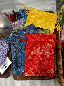 Silk Crystal Carrying Pouch