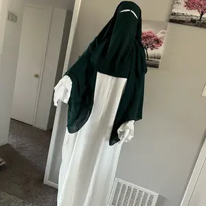 Batwing sleeve dress with three layers nose string niqab