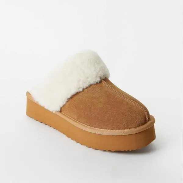 JUST FAB Women's Plush Faux Fur-Lined Suede Platform Slide Slippers - Women's Shoe with Suede Upper, EVA Sole, 1 cm or Less Flat Heel for Indoor & Outdoor Comfort