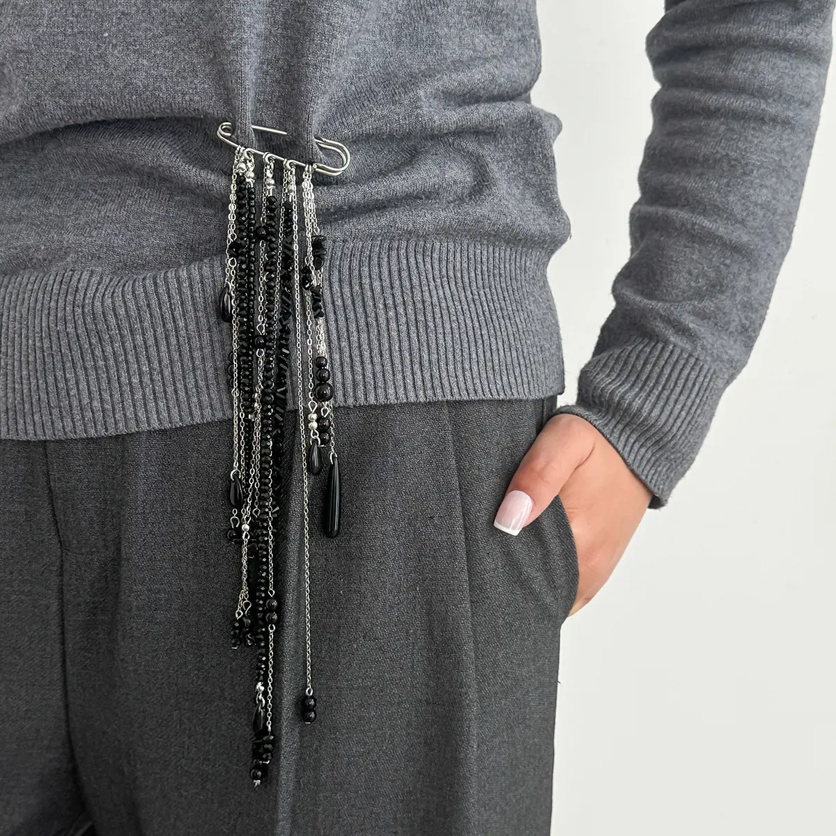 02 White K + Black 0353