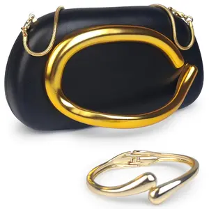 Elegant Clutch Bag and Waterdrop Bracelet Gift Set – Stylish Evening Purse and Minimalist Jewelry Combo – Perfect for Date Night, Parties, or as a Chic Gift for Women and Girls – Fashion Accessories Duo Wristlets