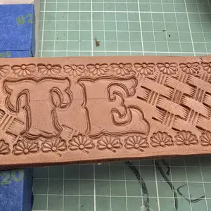 8 Pieces Edge Leather Beveler Cutting and Leather Edge Skiving DIY Craft Tool, Hand Leather Grooving Tool for Leather Crafting Work for handbags, wallets, belts(1.5 mm, 1.2 mm, 1.0 mm, 0.8 mm)