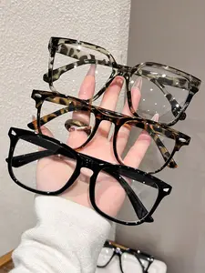 Unisex Square Frame Glasses, Lightweight Fashion Eyewear for PC, Gaming, TV, Phone, Reduces Eye Fatigue, All Seasons, Square Eyeglass Frame, Stylish Square Frames