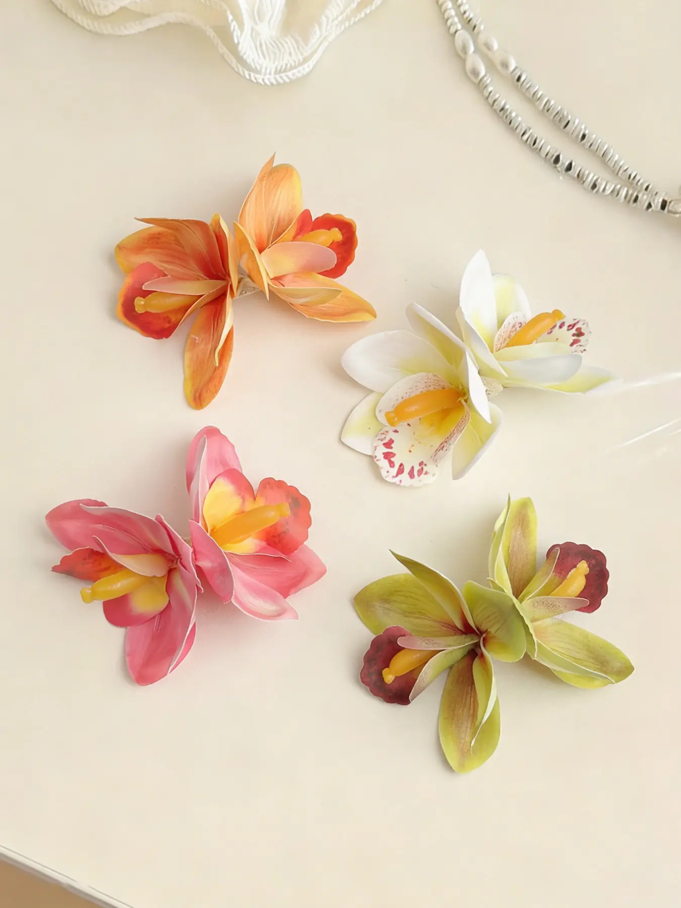 Boho Style Spring Summer Floral Tropical Hair Accessories Hair Clips Barrettes, Elegant Side Flower Duckbill Clamps, Perfect for Daily Wear & Beach Vacations, Hairclips