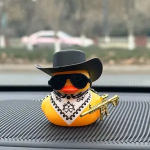 Western Cowboy Duck Plush Car Decoration, Car Ornament, Car Trinkets, Cute Animal Stuffed Toy for Vehicle Interior, Adorable Gift Idea for Kids and Adults