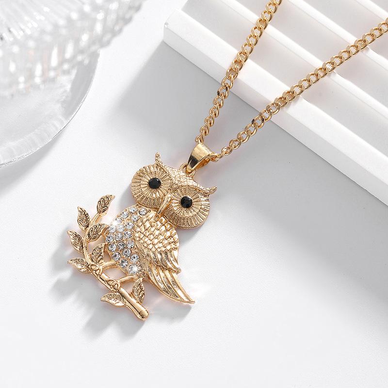 Womens Minimalist Owl-Shaped All-Match Pendant Necklace