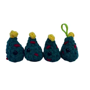 Christmas Tree Keychains - Festive Holiday Decorations for Car Keys and Bags