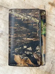 Tri-fold Mossy Oak Leather Wallet