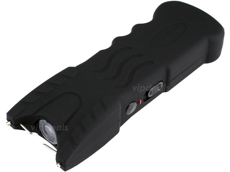 VIPERTEK VTS-979 - BLACK Heavy Duty Rechargeable LED Flashlight - Compact & Portable (Black)