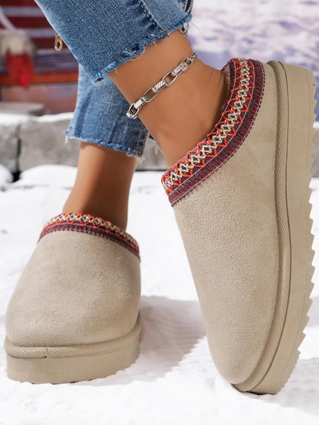 Women's Fall Winter Snow Boots, Large Size Thick Sole Warm Ankle Booties, Casual Embroidered Round Toe Rubber Shoes