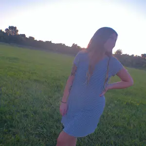 Product Review of GLOBAL PICK 4K Digital Camera with 180° Flip Screen, 16X Digital Zoom Vlogging Camera, Autofocus Camera, Including Wide Angle & Macro Lens, 32GB TF Card, Ideal Gift Choice, Photographic Kit from K**t