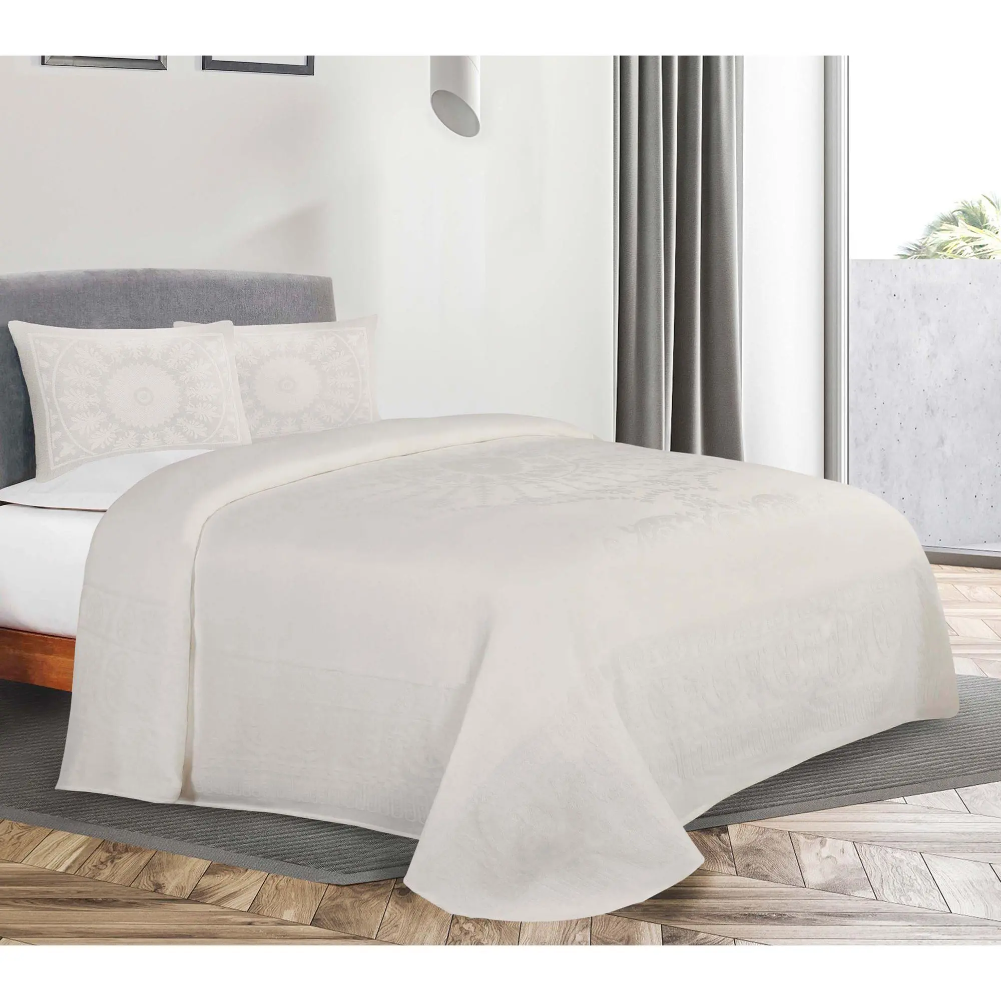 Superior Lightweight Cotton Blend Oversized Bedspread, King Superior Lightweight Cotton Blend Oversized Bedspread, King