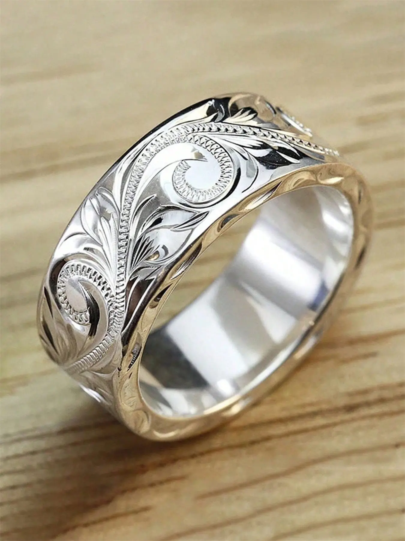 1 PC Glamorous Cubic Zirconia Vintage Embossed Acquired Style Ring Beautiful Rings For Man For Party Jewelry Valentine's Day Gift Vintage Inspired Ring