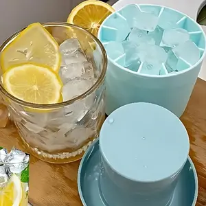 A 3D cylindrical ice cube mold with 40 compartments, made of food-grade silicone material, easily demolds the ice cubes quickly, suitable for making ice cubes for various beverages, Ice Cube Tray, Home Bar Accessories