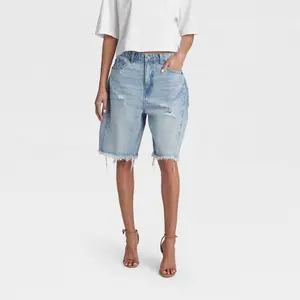 KBB by KAHLANA Women's Low-Rise Wide Leg 'The Distressed Rachel Shorts' - Light Wash 2