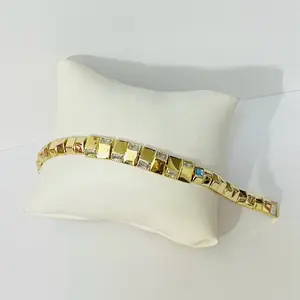 Pulsera  10mm size  7 1/2  Laminado 14k capas Oro Real Alta Calidad Uso Diario