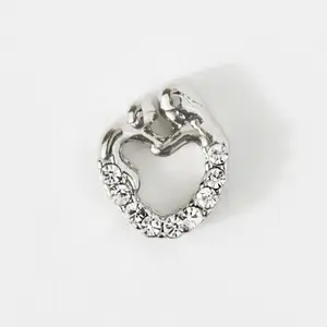 Mom + Baby Scuplted Charm