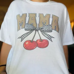 Mama cherry Tee Mama cherry Tee