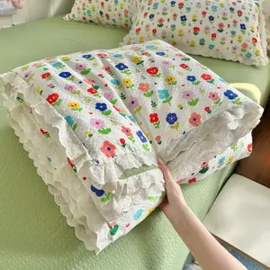 Lace trim colorful garden pattern summer quilt, ultra-soft skin-friendly air conditioning quilt and summer cooling blanket, suitable for summer bedrooms, offices, beds, livinms, and home leisure use