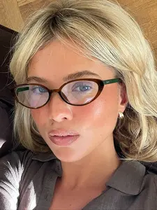 Unisex Cat Eye Glasses Frame, Trendy Frames, Anti-Blue Light PC Lens, Casual Style, Lightweight Durable Design, Perfect for Daily Reading & Commuting, Fashionable Frames Glasses