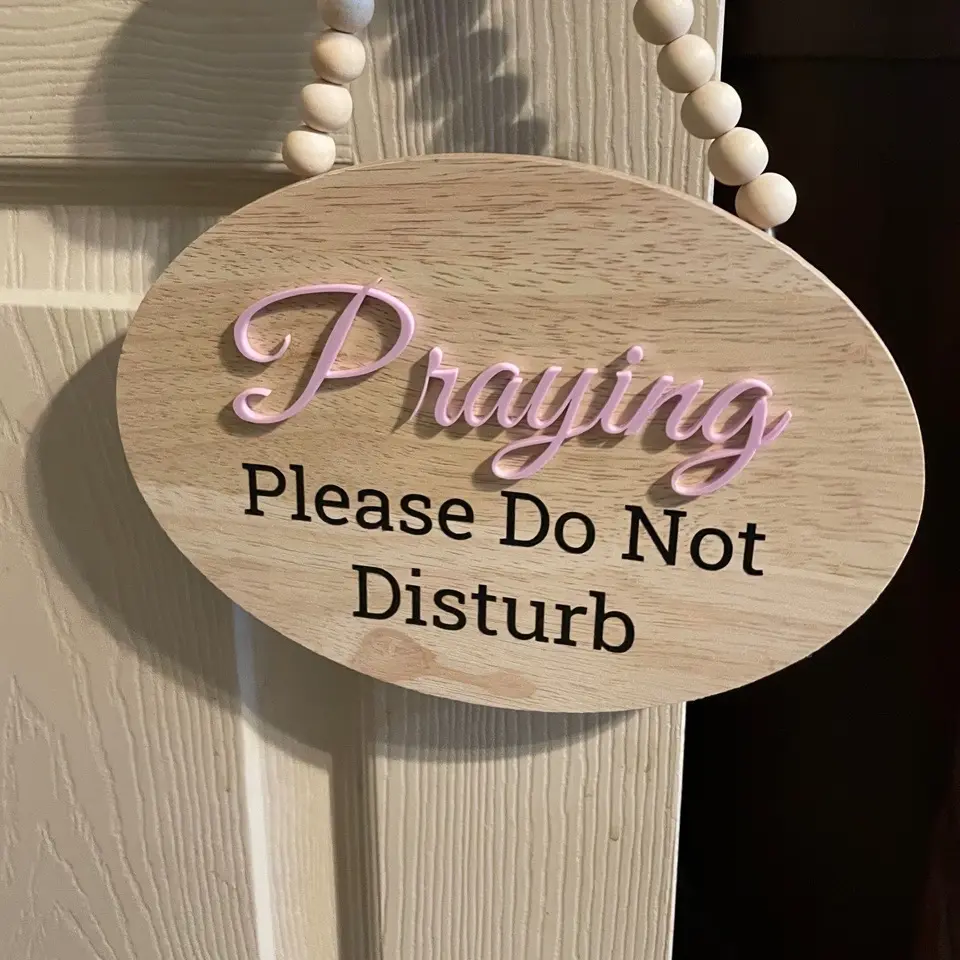 Praying - Please Do Not Disturb Door Hanger