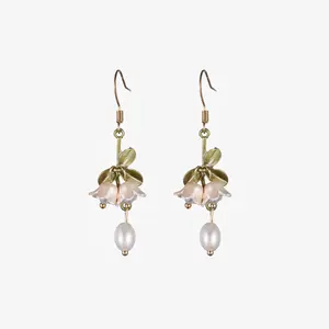Cider [one-size] Flower Decor Faux Pearl Drop Earrings
