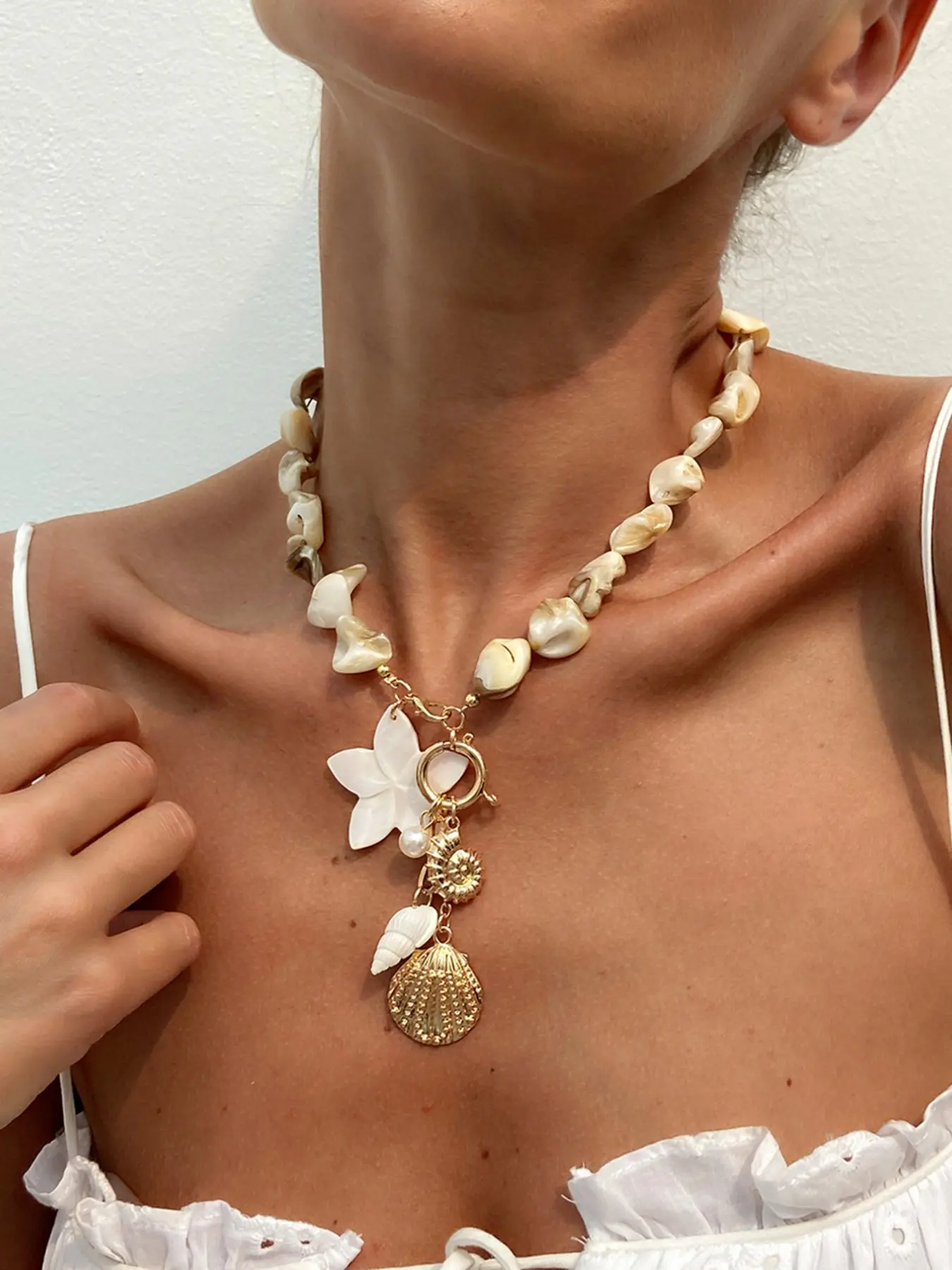 Vacation Conch Starfish Alloy Material Pendant Necklace, Casual Beach Nautical Charm Sea Charm Shell Clavicle Chain, Fashion Jewelry for Women & Girls Accessory, Trendy Jewelry