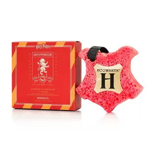 Gryffindor Godric's Courage Body Wash Infused Buffer | Harry Potter Collection