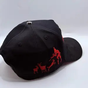 Tropa Del Diablo Snapback Hat with Metal Plate & Embroidered Details for Urban Streetwear
