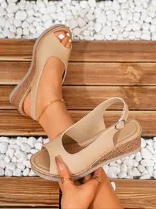 Women's Summer Straw Wedge Sandals Fish Mouth Buckle Design Height Increasing Comfortable Casual Rubber Shoes for Women