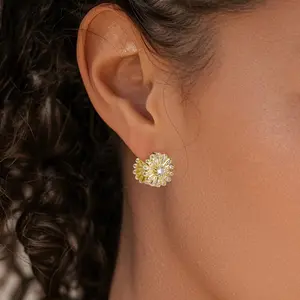 MEIITRUE CZ Hoop Earrings for Women, Lightweight Hypoallergenic Golden Earring, Trendy All-match Luxury Jewelry for Mother's Day, Fall Outfits