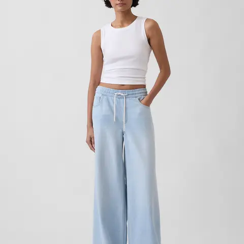 Gap Women's Mid Rise UltraSoft Easy Baggy Jeans