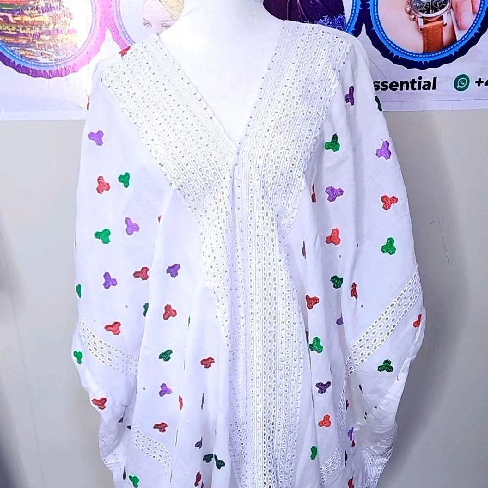 African Gown Dresses with Colorful Heart Patterns and Intricate Embroidery Details