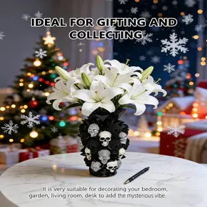 Gothic Skull Vase with Shiny Diamond Decorations, Decorative Flower Vase, Dark House Style Home Decoration, Unique Gothic Art Piece for Living Room, Flower Arrangement Vase