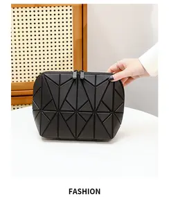 New Waterproof Leather Travel Makeup Bag, Travel Toiletry Bag with Fashionable Geometric Design,Home Storage Organizer for Travel, Makeup Essentials,Travel Organizer Bag,Travel Essentials,Travel tips,Travel hacks
