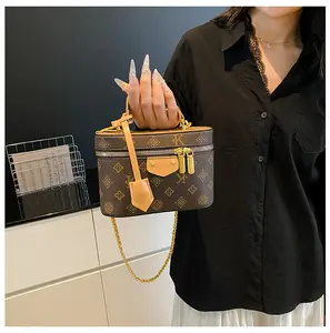 sofomemory Premium Chic Vintage Chain Box Bag, Elegant Women's Crossbody Shoulder Purse, Ideal for Casual Outings, Office Wear