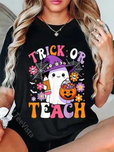 100% Cotton Trick Or Teach Teacher Groovy Ghost Funny Halloween Teacher T-Shirt
