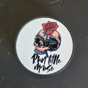 Run Little Mouse Kindle/Phone Grip