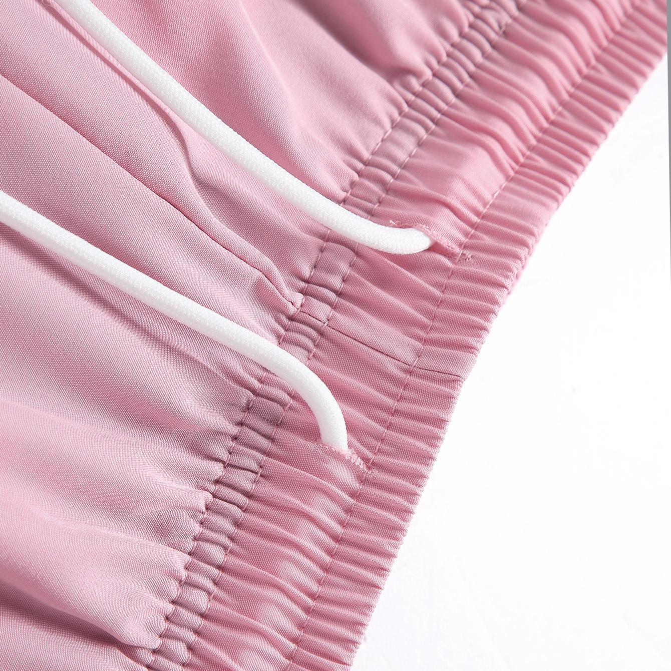 Women’s summer shorts: double-layer faux two-piece mid-length shorts; camouflage women’s shorts; polyester–spandex knit fabric shorts; breathable, quick-drying compression base layer shorts; elastic waistband with drawstring; side mesh pockets; suitable f