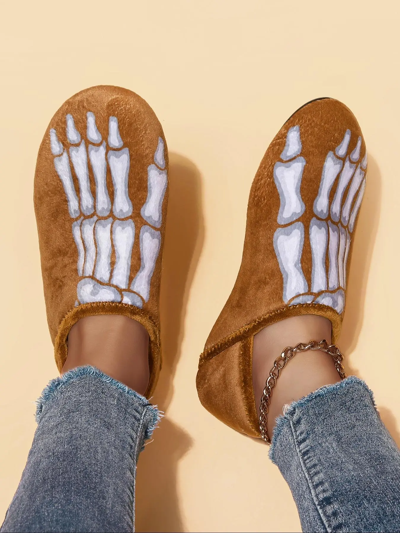 Women's Skeleton Print Slip on Slippers, Casual Soft Comfortable Home Slippers, Warm Slippers for Indoor & Outdoor Use for Fall & Winter