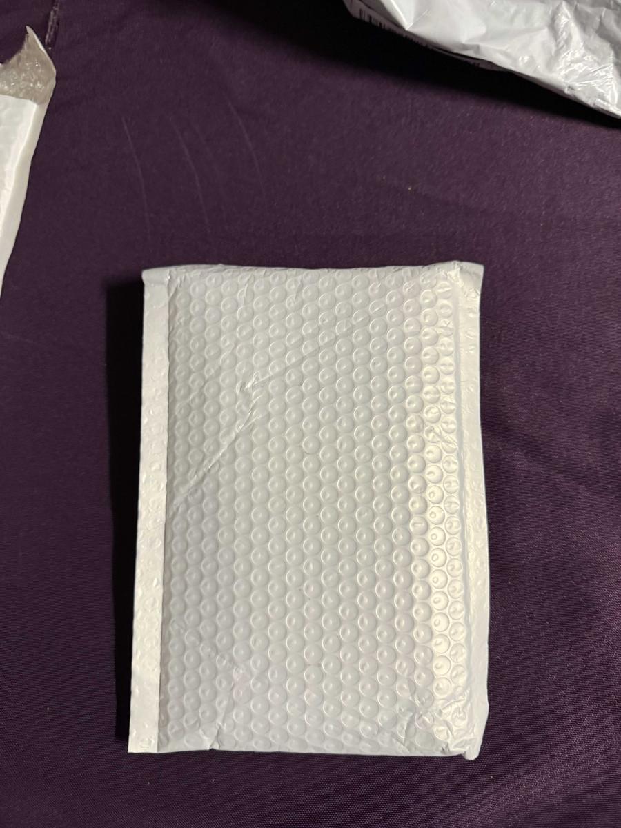 Item: purple, for iPhone 16ProMax