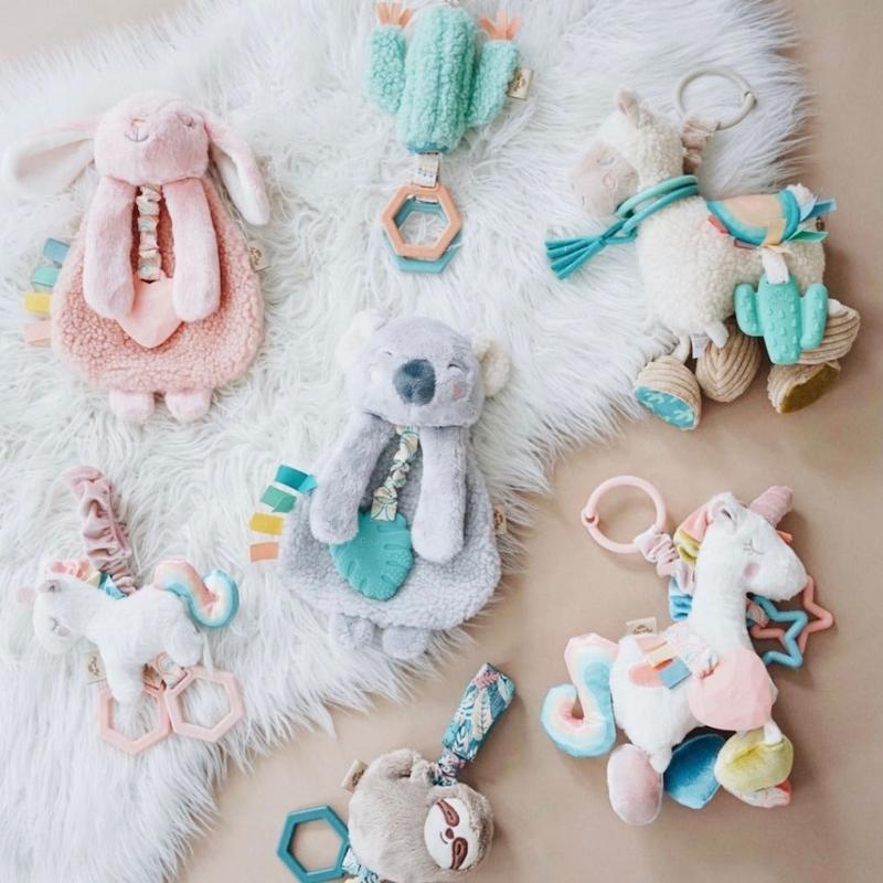 Link & Love™ Teething Activity Toy