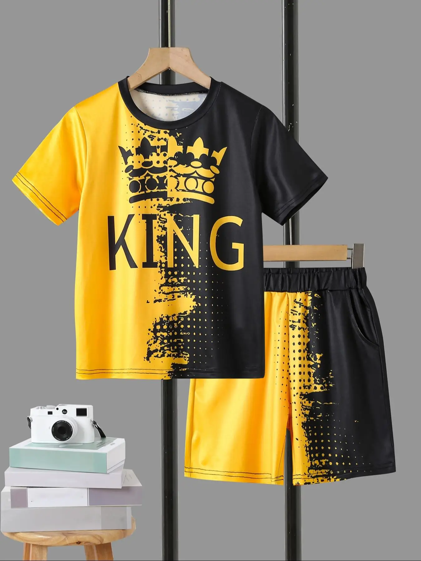 Two-Piece Set Boy's Crown & Letter Print Short Sleeve Tee & Elastic Waist Shorts, Casual Summer Outfits Clothes for Kids, Kids Clothing for Daily Wear
