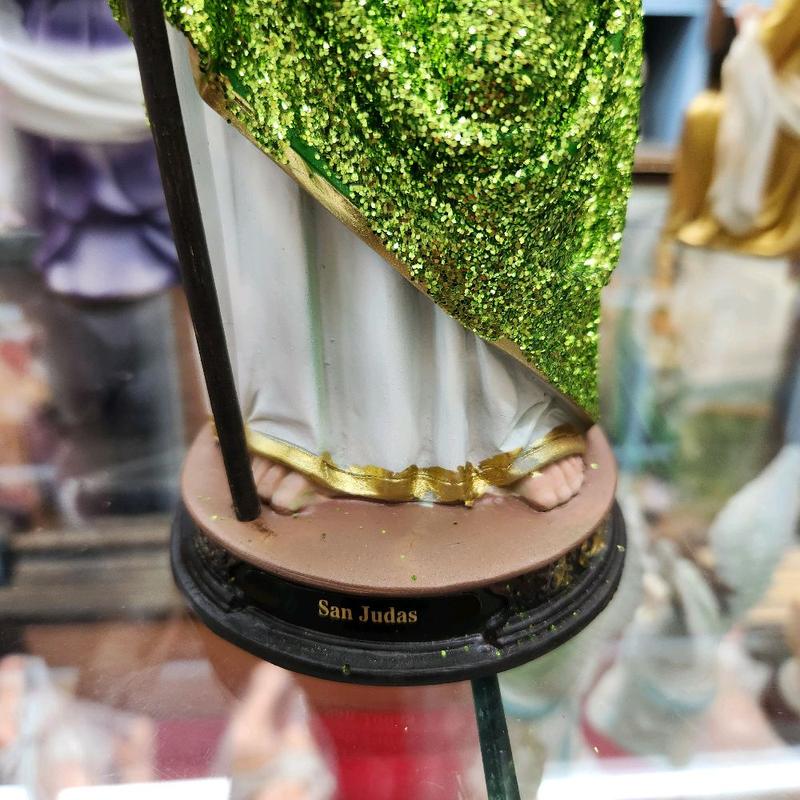 San Judas 12" Estatua con Brillo - Detailed Figure with Green Sparkling Robe and Gold Accents St Jude Religious Decor Tadeo